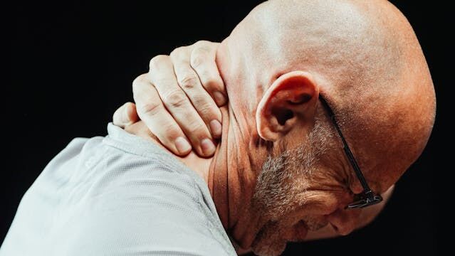 Finding Safe and Effective Ways to Manage Pain in Older Adults